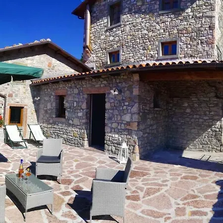 Villa Rubra