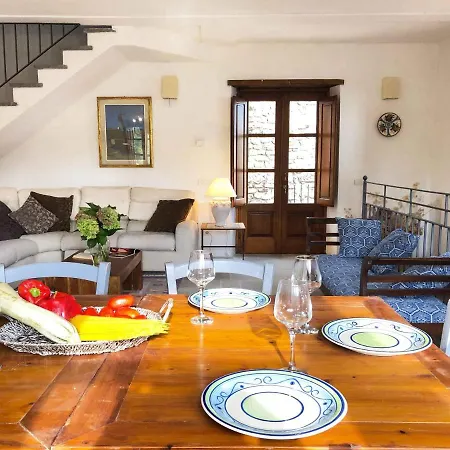 Rubra Villa Sassorosso